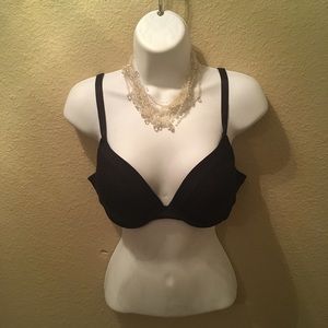 🐞Maidenform size 32B